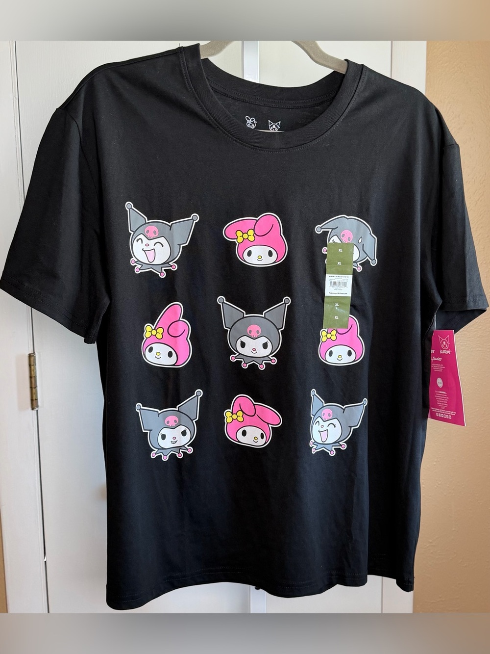 Sanrio My Melody Kuromi Black Graphic T-Shirt Tee NWT XL